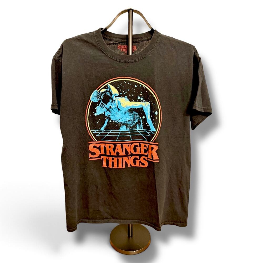 Stranger Things Netflix Official Skeleton Graphic T-Shirt Black Size L